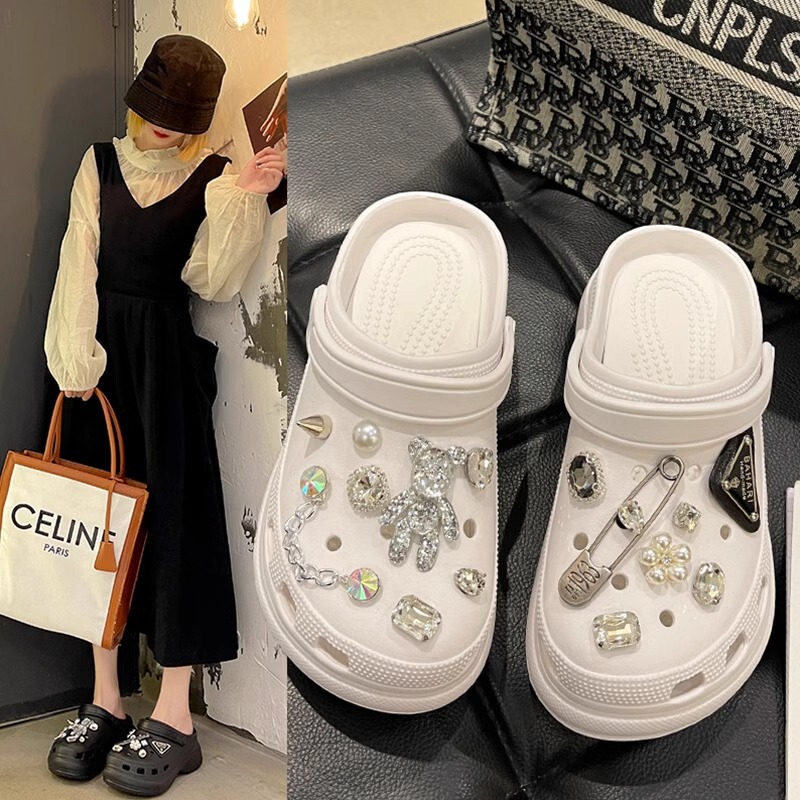 2025 New Summer Cute Bear Women's Eva Heightening Black Small Size Breathable Toe-Toe Beach Clogs