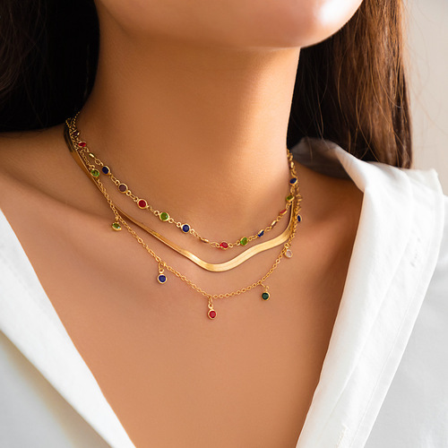 European and American cross-border ornaments, niche spicy girl feng shui crystal star-shaped clavicle choker necklace, simple snake bone chain necklace 