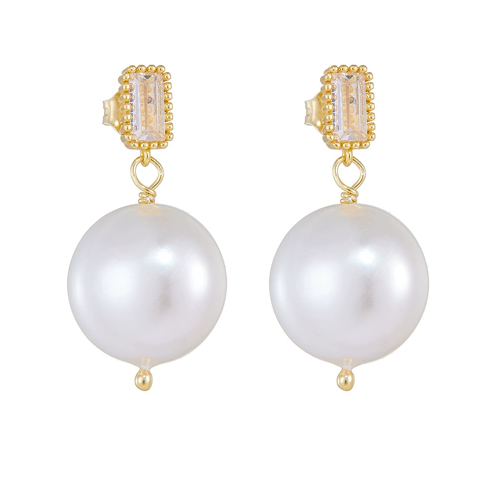 Пretro universal small design earrings from pearl, silver 925 sample, French retro style, light luxury style