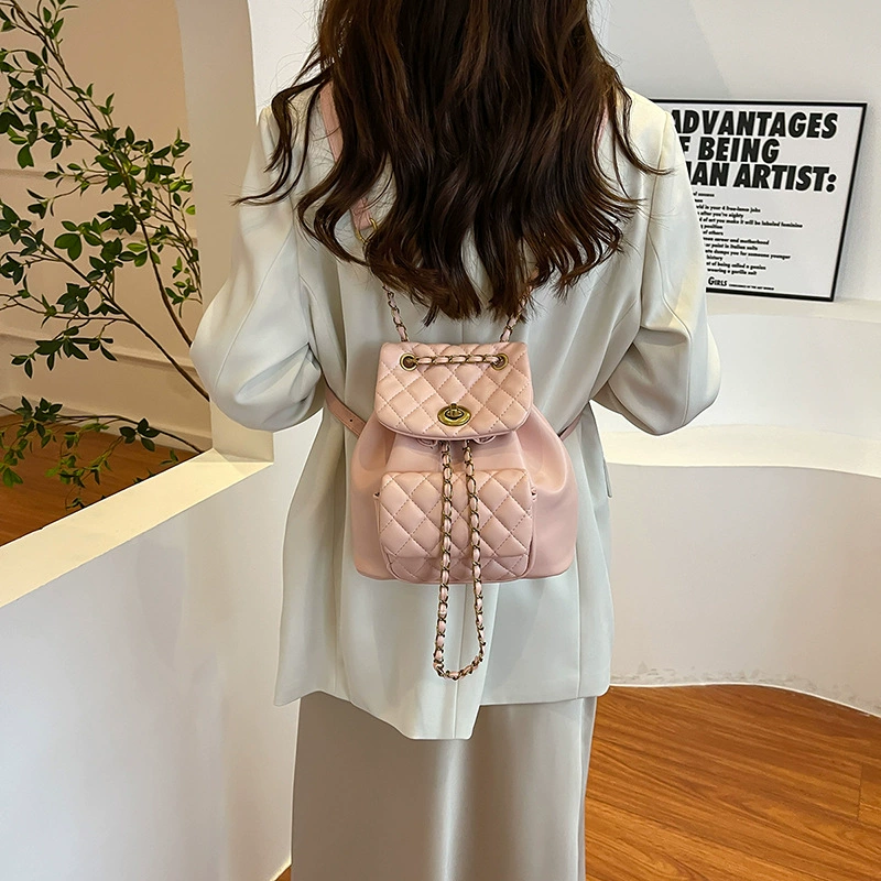 Fashionable backpack with diamond pattern, one-shoulder bag, Chanel style