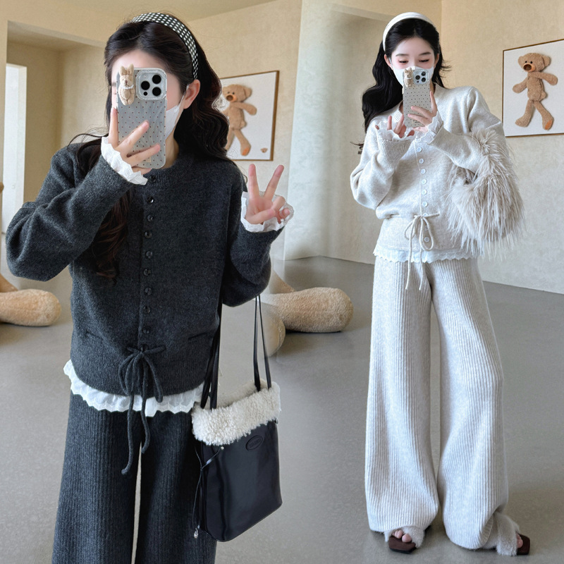 孕妇装套装洋气时髦休闲蕾丝拼接针织毛衣2025秋冬慵懒风两件套|undefined