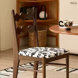 餐桌;实木床;桌类、茶几