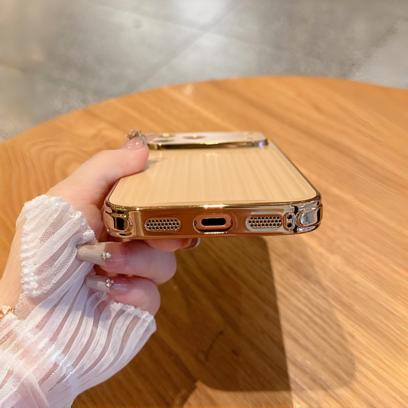 秒变iPhone18promax电镀散热边瓦楞手机壳苹果17高级16防摔保护套