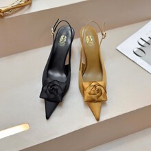 �W��վEŮЬ26���ĕr��õ�廨�z�I�����^�\�ں�ռ����߸��Λ�Ь