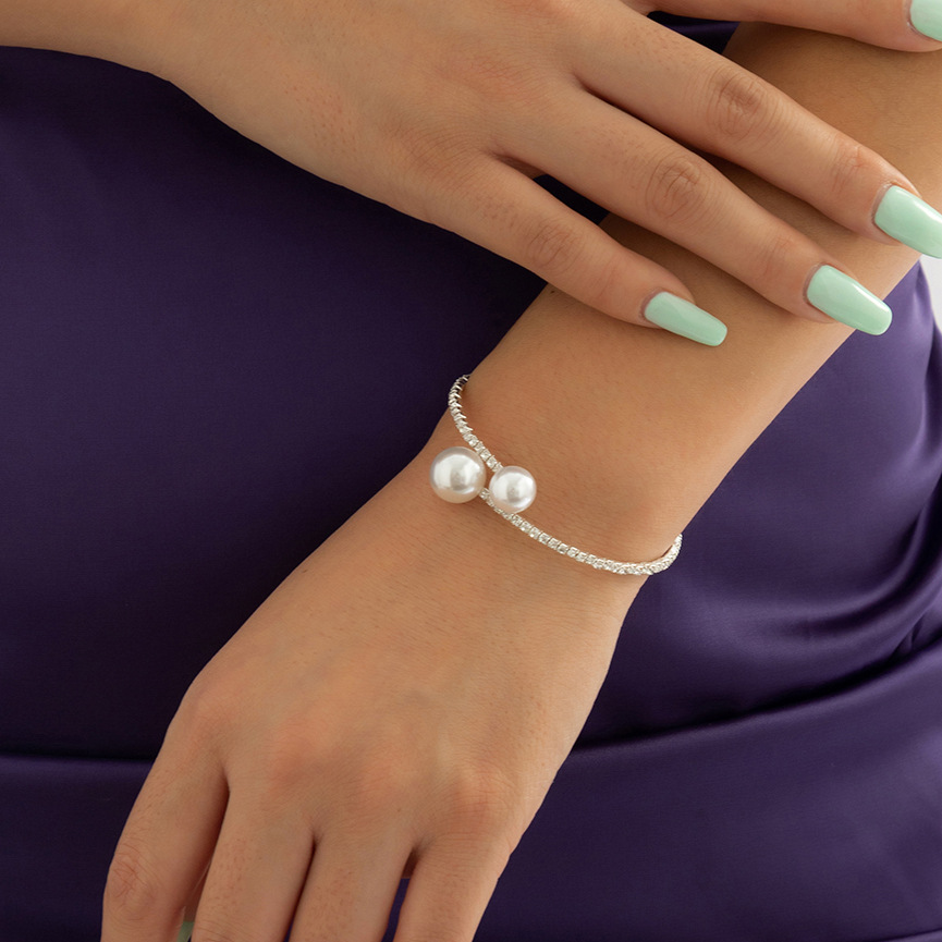 Simple Style Geometric Imitation Pearl Metal Bangle