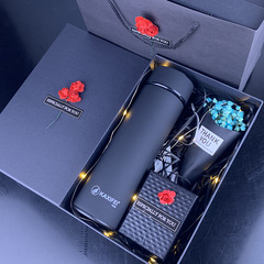 Bulk gifts suitable for boys' birthday, for men to give to girlfriends, practical gifts for husbands and couples, commemorating the National Day.