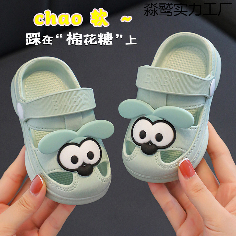 Children's Cartoon Sandals Summer Indoor Non-Slip Soft Sole Baby Boys' Croc Shoes Baotou Infant Girls' Walking Shoes