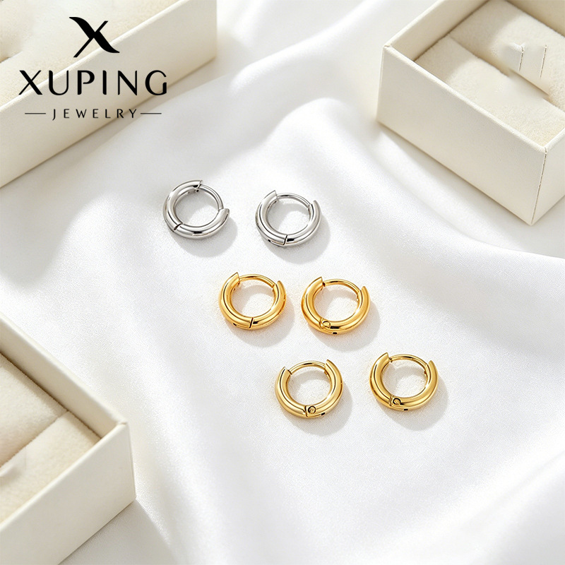 Xuping de acero inoxidable geometría círculo perfiles de orejas de moda femenina temperamento simple y compacto europa y americana auriculares transfronterizos personalizados al por mayor