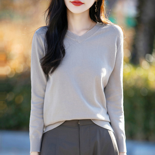 Cotton Knit Sweater for Women, V-Neck, Long Sleeve, Thin Innerwear—Spring and Autumn Top, Loose-Fitting Pullover Base Layer