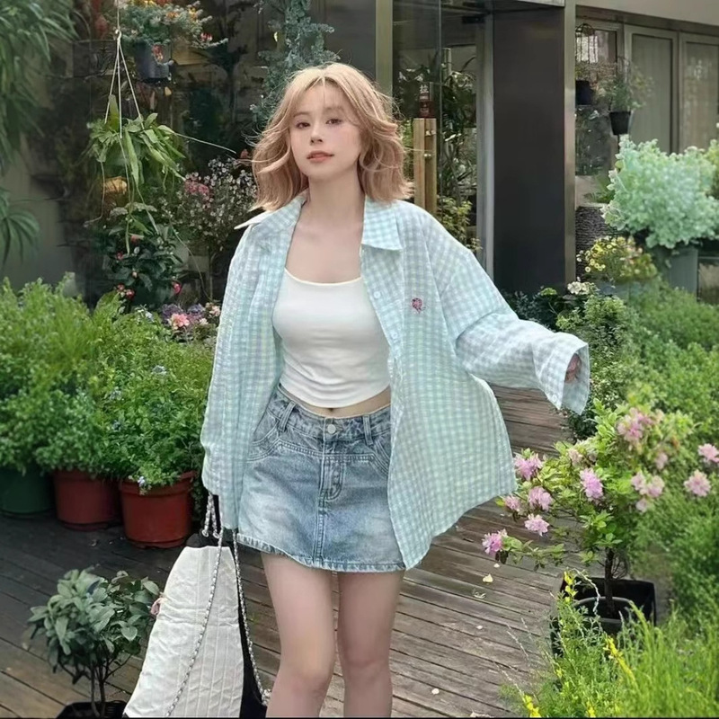 Spring and Summer Loose Thin Design Sense Sun Protection Clothing Plaid Casual Shirt Women's Mint Fresh Lazy Display Shirt