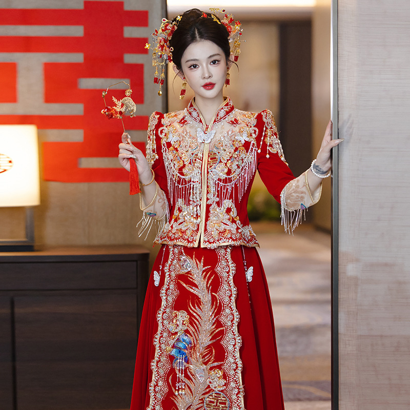 Velvet Xiuhe Wedding Dress 2026 New Style Bride's Traditional Chinese Wedding Gown, Heavy Craftsmanship, Toast Dress, Homecoming Dress, Wedding Attire for Spring Velvet Xiuhe Wedding Dress 2026 New Style Bride's Traditional Chinese Wedding Gown, Heavy Craftsmanship, Toast Dress, Homecoming Dress, Wedding Attire for Spring