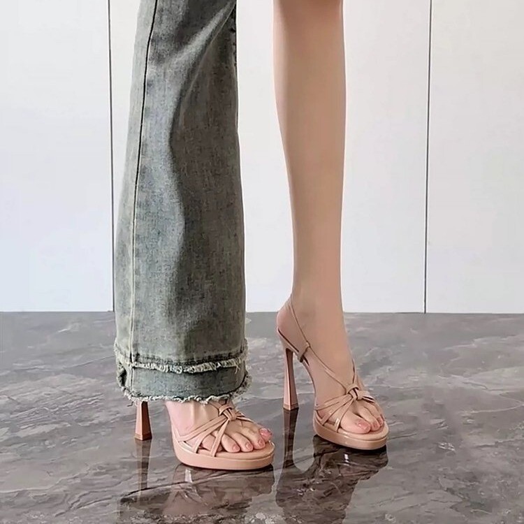 2026 Summer Nude Color Cross-Strap Buckle Platform Square-Toe Stiletto Sandals for Women Commuter Style