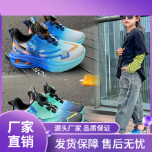 儿童运动鞋2026春季新款双网透气跑步鞋卡通休闲鞋帅气运动鞋