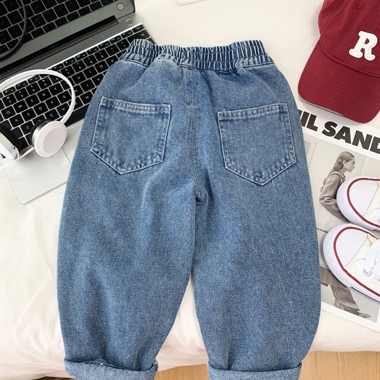 Ropa de primavera para niños, jeans agujeros para niños, pantalones de estilo suelto para niños, pantalones de estilo coreano