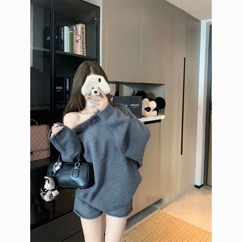 Sweater Knitting Niche 2025 Autumn Loose Patchwork Women's Two-Piece Set New Pullover Sweater with Fur Collar and Stylish Asymmetrical Shoulder