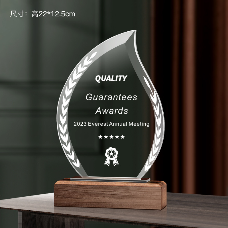 Trofeo de cristal grabado fijo resina de madera impresión en color creativa excelente reunión anual de honor del personal de baloncesto infantil