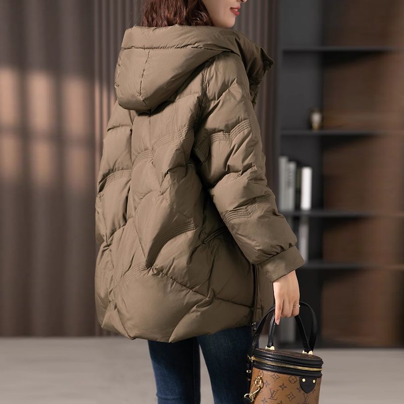 Designed Quilted down Cotton Jacket for Women in Winter New Korean Style Fashionable Cocoon-Shaped Warm Cotton Jacket
