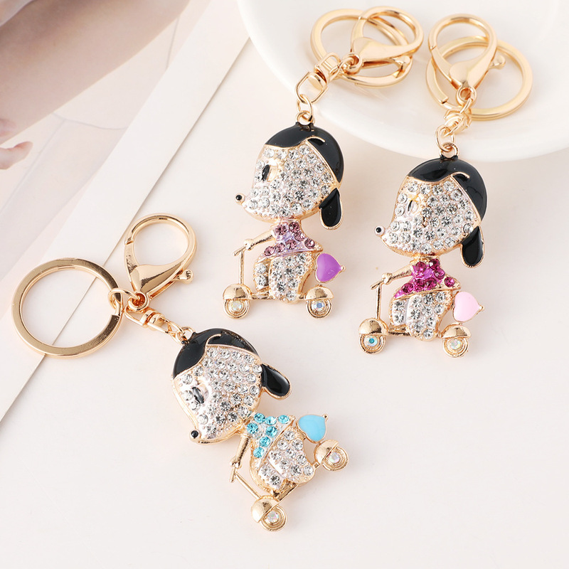New Cute Cartoon Diamond Riding Puppy Keychain Bag Pendant Small Gift Animal Keychain Wholesale New Cute Cartoon Diamond Riding Puppy Keychain Bag Pendant Small Gift Animal Keychain Wholesale