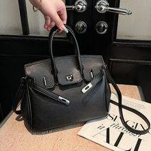 �߼���Ůʿ�����2026�����¿�r������������μ���ٴ�б���