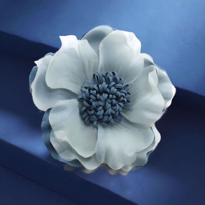 Korean-style fabric flower brooch for women, unique design, silk three-dimensional pin, elegant dress and gown accessory Korean-style fabric flower brooch for women, unique design, silk three-dimensional pin, elegant dress and gown accessory