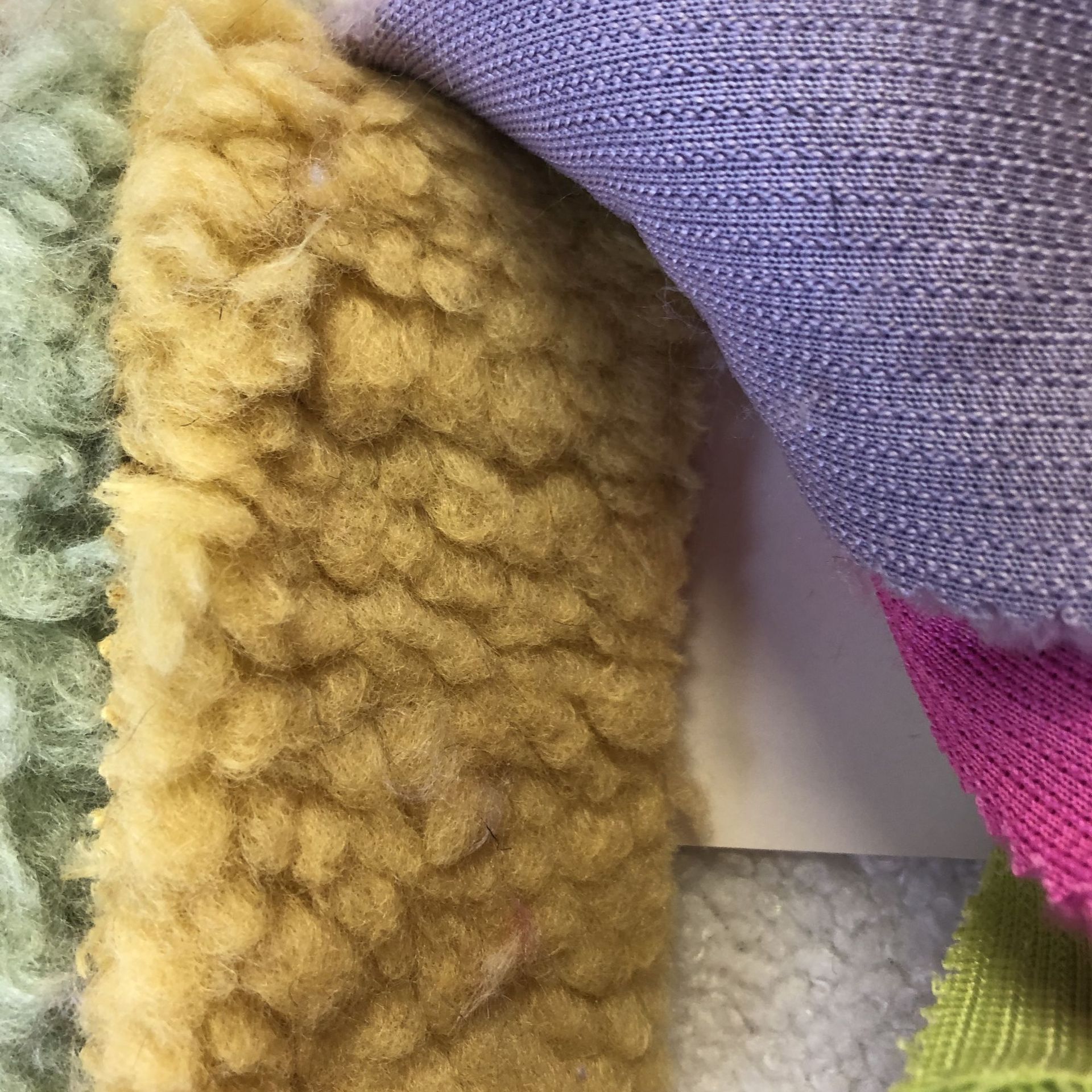 1029 granos fabricantes de cordero granos imitación de cachemir abrigo de invierno tela