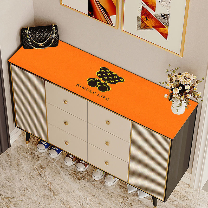 비뚤어진 곰 [말 오렌지]