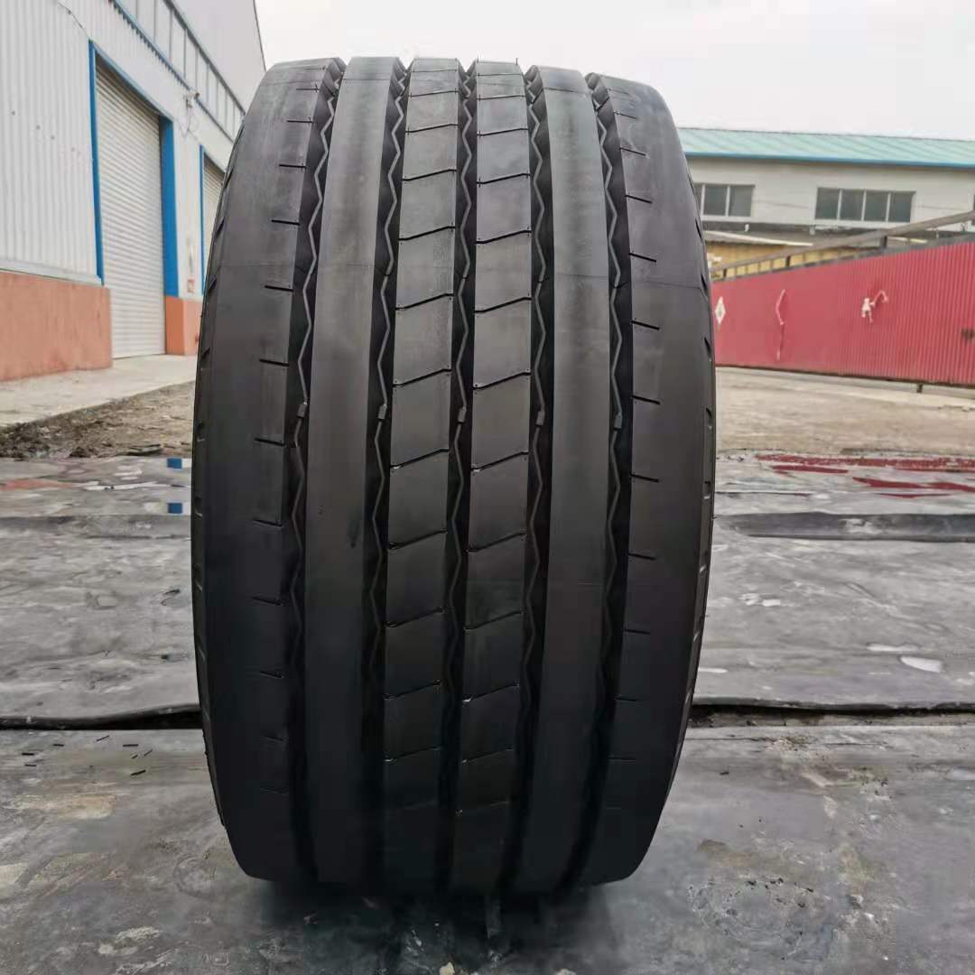 现货供应445/45R19.5全钢拖车18R19.5卡车轮胎 饲料搅拌机轮胎 pf