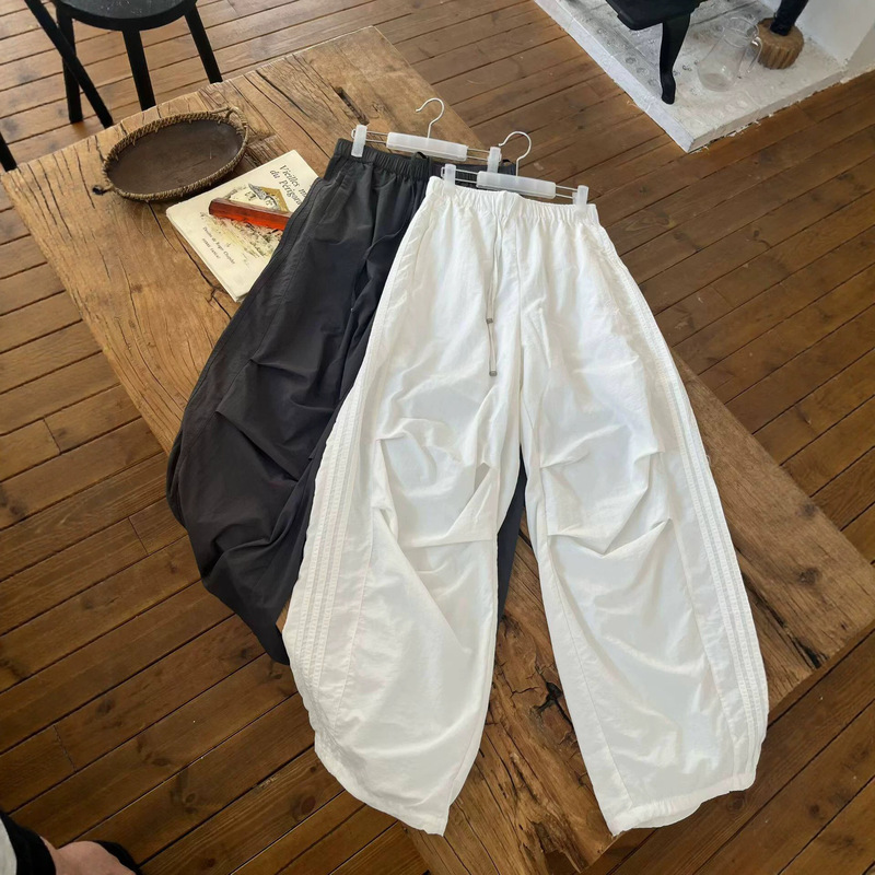 TUG Korean Dongdaemun women's summer relaxed style fashion pleated casual pants quick-dry pants TUG Korean Dongdaemun women's summer relaxed style fashion pleated casual pants quick-dry pants