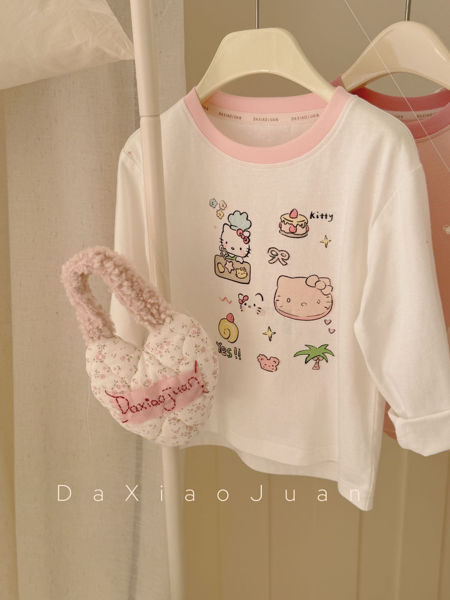 大小ロール子供プリント長袖Tシャツ2025春新作女の子かわいいプリントおしゃれルーズトップ