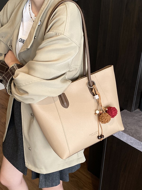 Casual bolsa de gran capacidad para mujeres 2025, nueva ciudad coreana simple alta sensación de viaje de moda bolso de hombro