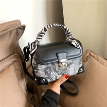 �߼��|�д̽����Ӱ���Ů2025�羳�¿���|�z��������μ��б���