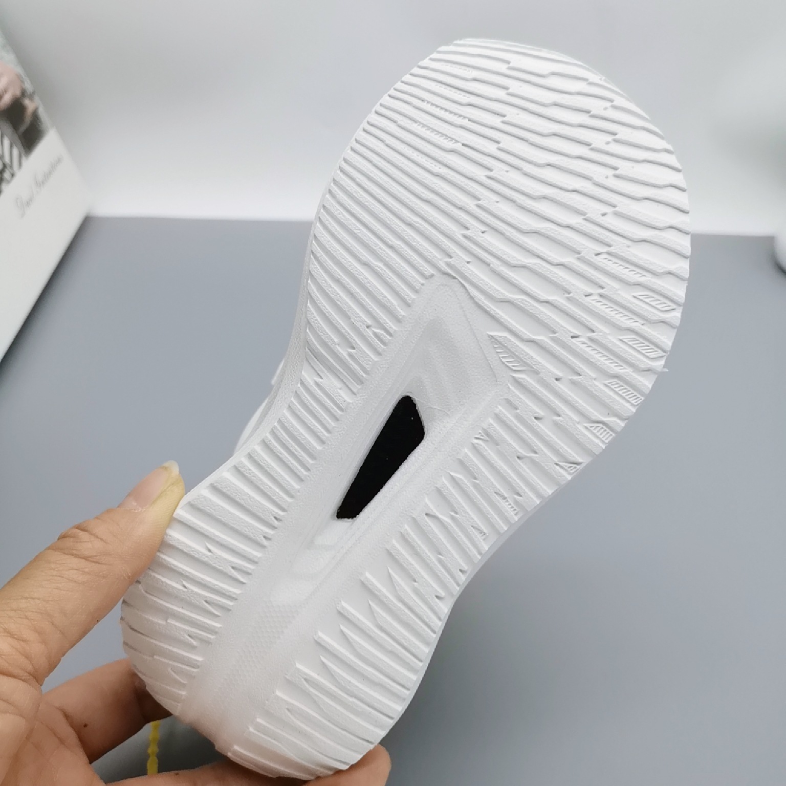 Zapatillas blancas para vacaciones, talla 28-38, con placa de carbono, malla transpirable, zapatos para niños, zapatos deportivos para niños, zapatos para niñas, zapatos transpirables