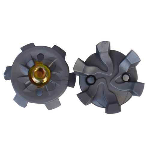 Golf shoe spikes with replaceable soles