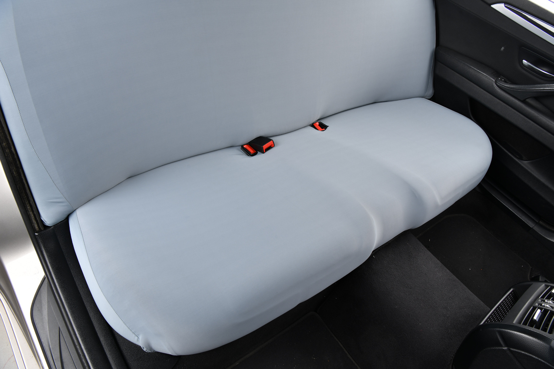 Cooling Ice Silk Universal Elastic Car Rear Three-Seat Seat Cover Fabric Dust-Proof Seat Cushion Cover Backrest and Headrest Integrated