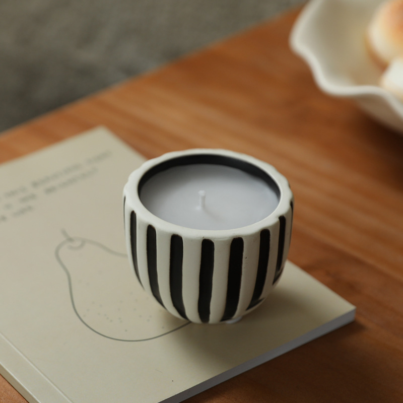 Taza de cerámica con rayas negras y blancas ins decoración de mesa moderna simple decoración de mesa de bananas decoración de mesa