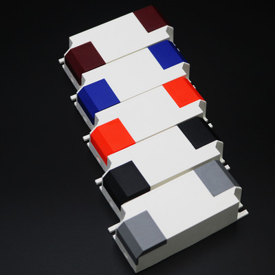 新款LED驱动外壳蓝色橙色侧盖68*32*23塑料合金方形一体盖电源盒