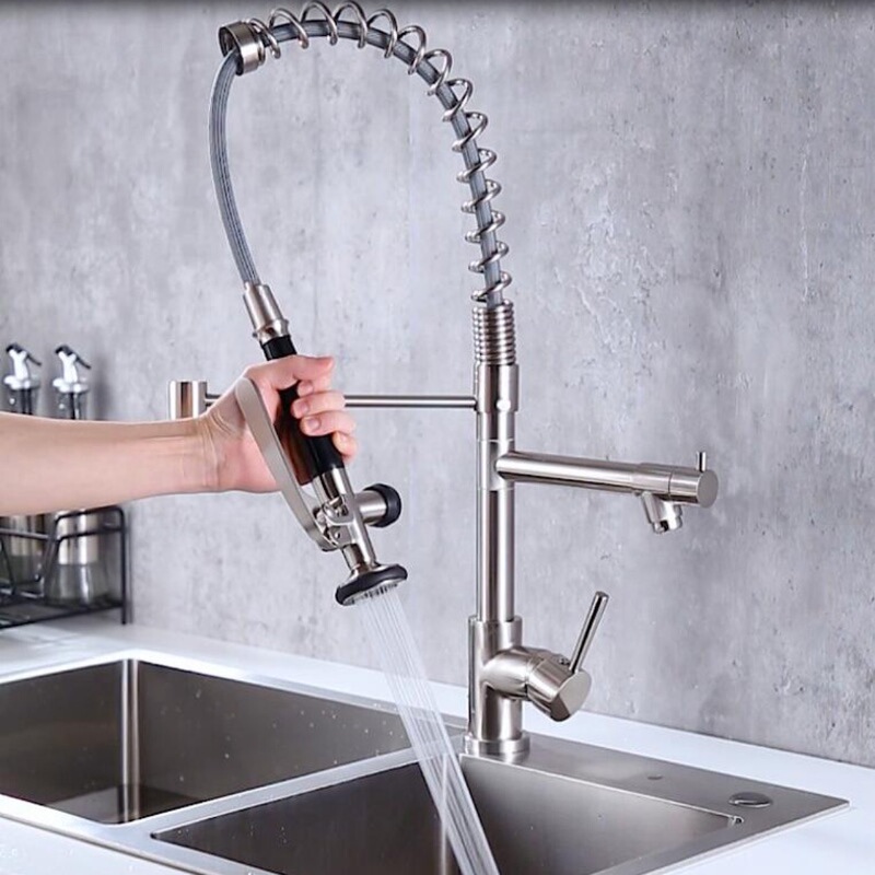 American-style all-copper high-pressure spring kitchen faucet pull-out type cold and hot sink vegetable basin rotary spray gun double outlet