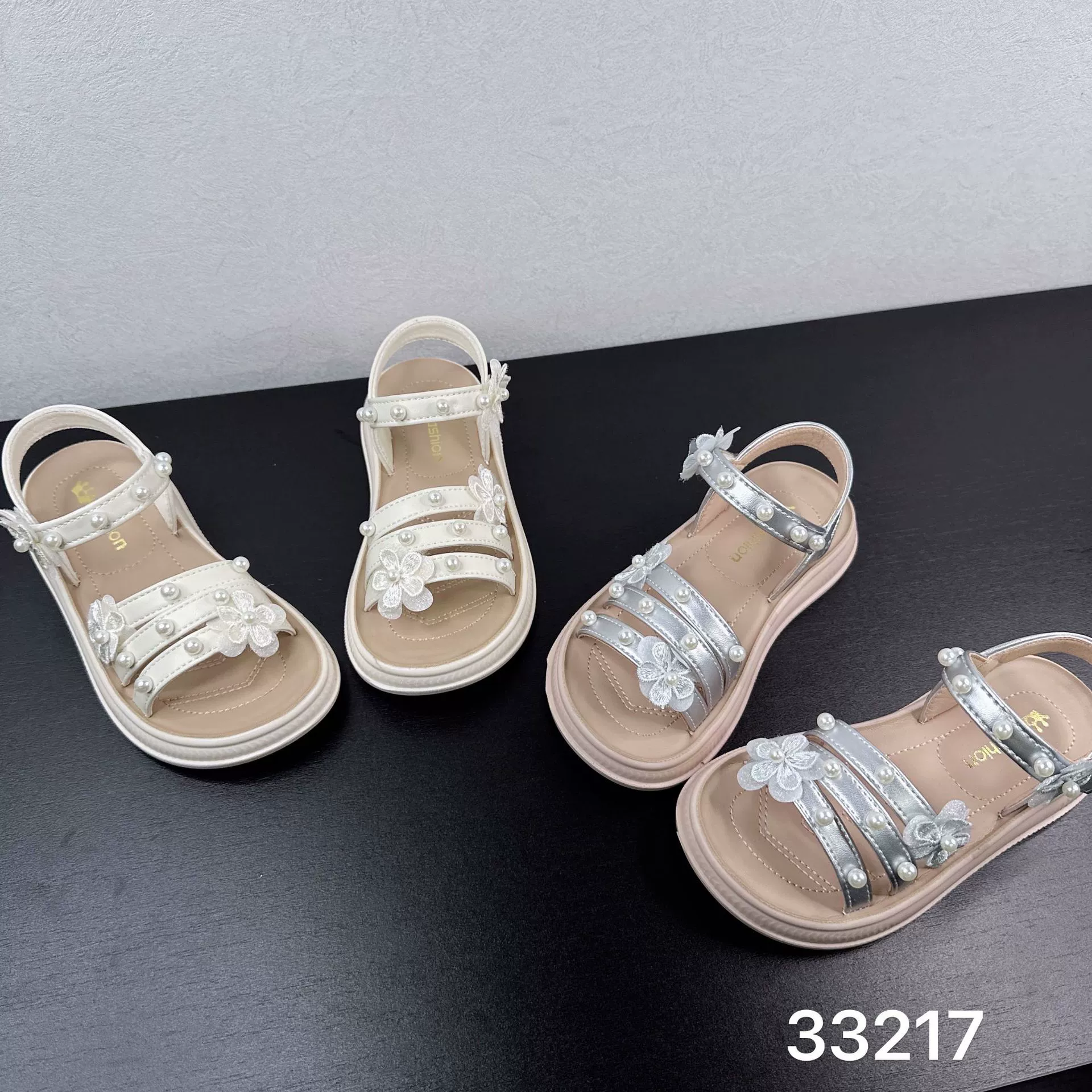 33217 2025 новая летняя мода удобная дикие женские сандалии сказочные цветы слова сандалии