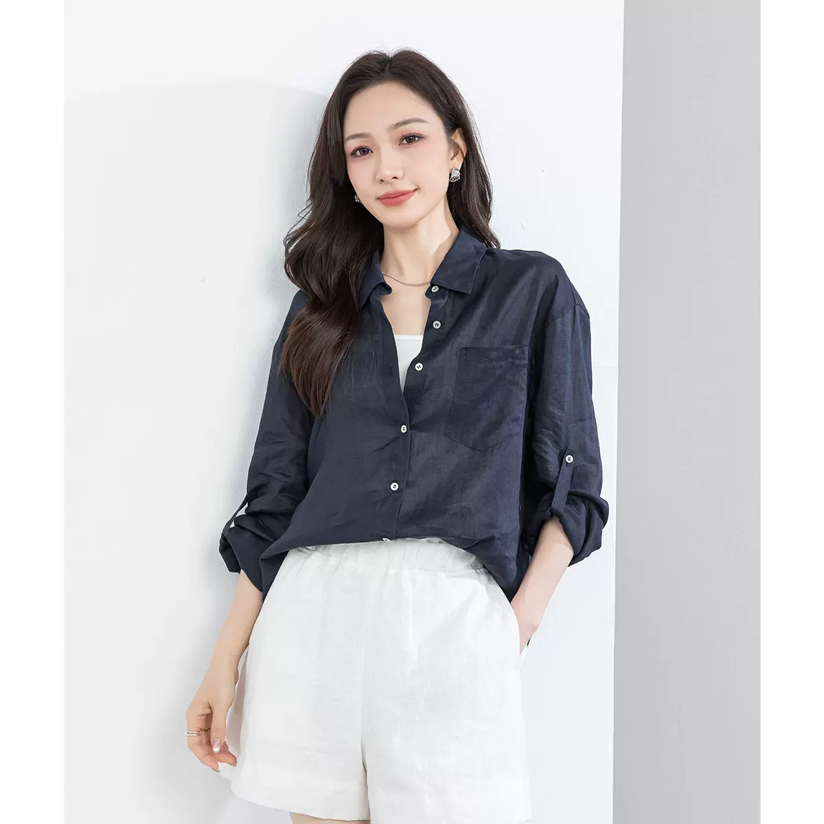 鑫阁法式藏青色苎麻防晒衬衫外套女夏高及感外搭薄款开衫v领上衣