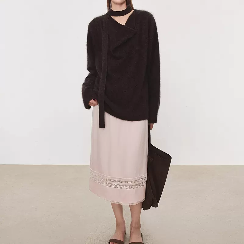 CHIC奢柔云朵小皮草_纯拉毛 随性垂荡领多穿造型飘带毛衣2025秋季