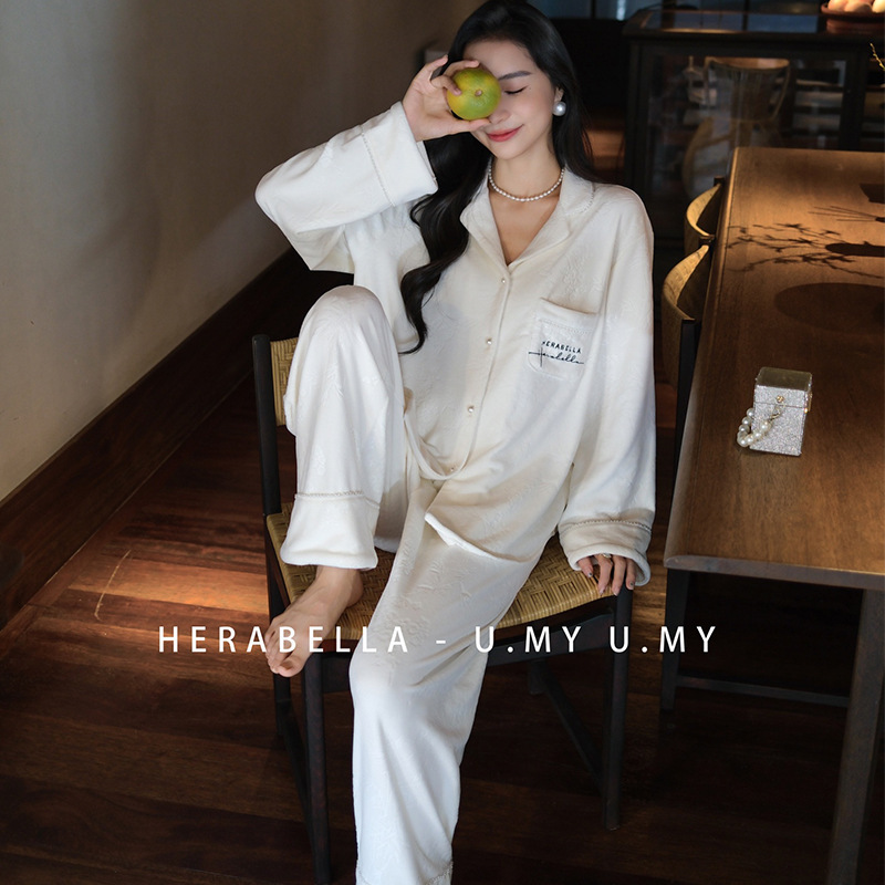 Heralba Winter High-End Light Luxury Pearl Lace Lapel Cardigan Island Velvet Pajamas Thickened Warm Home Clothes