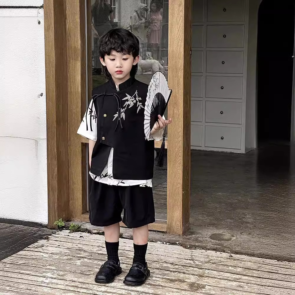 GUOFENG BOY의 골동품 셔츠 조끼 세트 여름 원피스 새로운 중국 스타일 칼라 자수 어린이 패션쇼 공연 원피스 세트