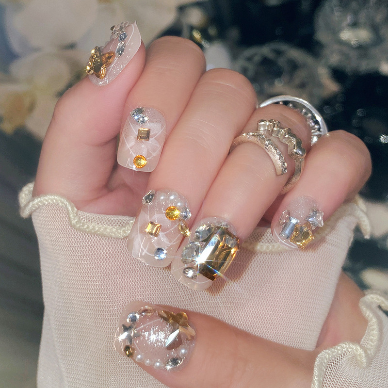 Autumn Accessible Luxury High-End Manicure Wearable Nail Products Elegant Short Style Flash Fake Nail Patch Wholesale U85 Autumn Accessible Luxury High-End Manicure Wearable Nail Products Elegant Short Style Flash Fake Nail Patch Wholesale U85