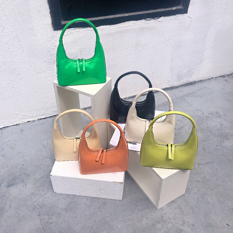 Women's 2022 New Niche Genuine Leather Hobo Bag French Vintage Patent Leather Underarm Bag Simple Handheld Baguette Bag - Thumbnail 3