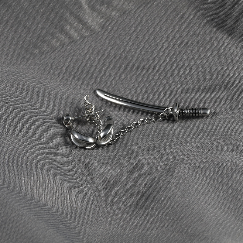 Fashion Geometric Cross Sword Chain Men's Titanium Steel Earrings display picture 2