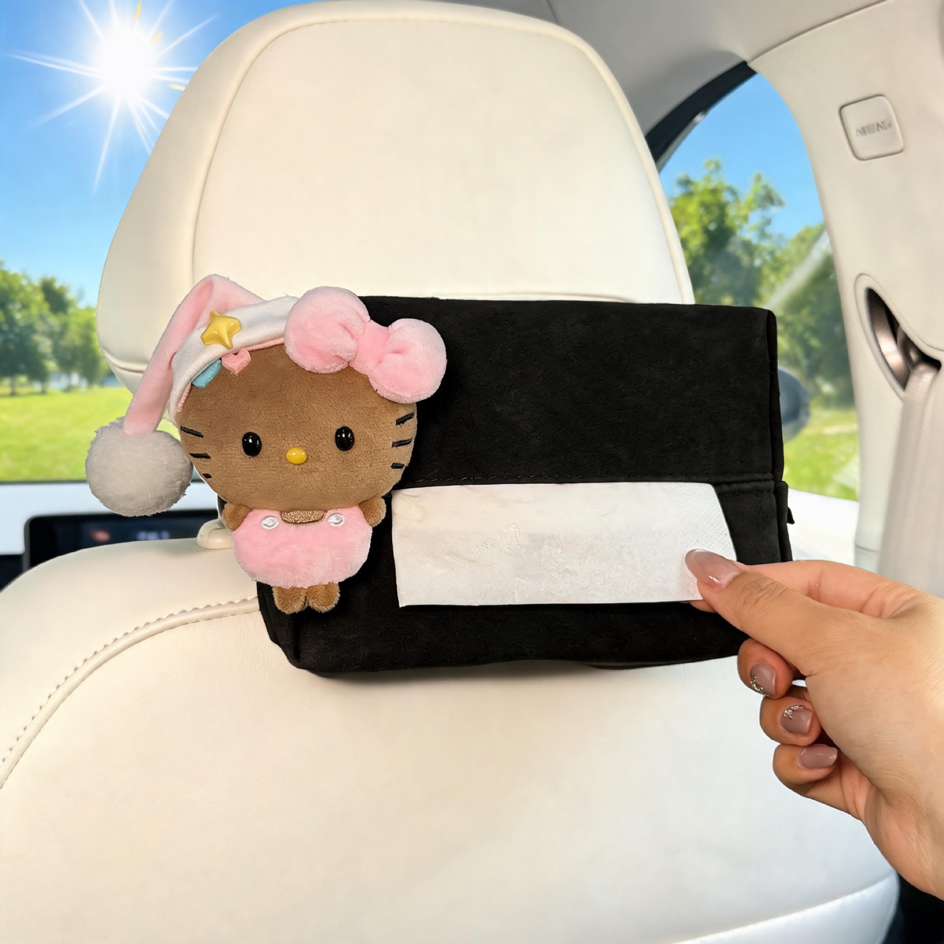 New Kitty car tissue box for the front and back seats, tissue holder for the car interior, cute tissue hanging bag for women