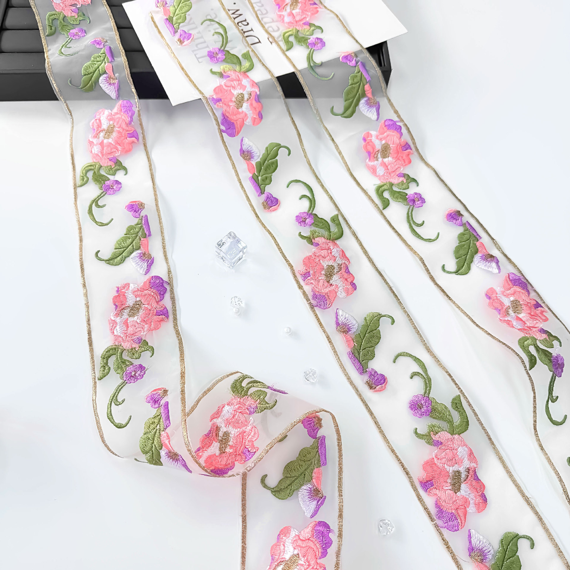Colorida red bordada ropa Han encaje mano nudo decoración accesorios de prenda diisha pie de pantalones de arte