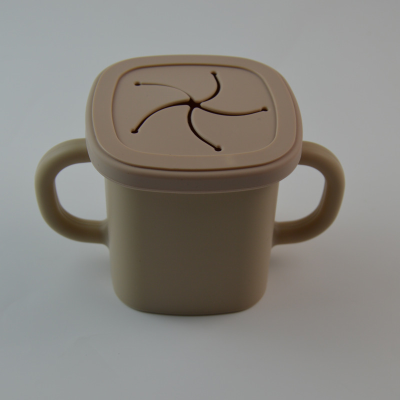 Snack cup light brown