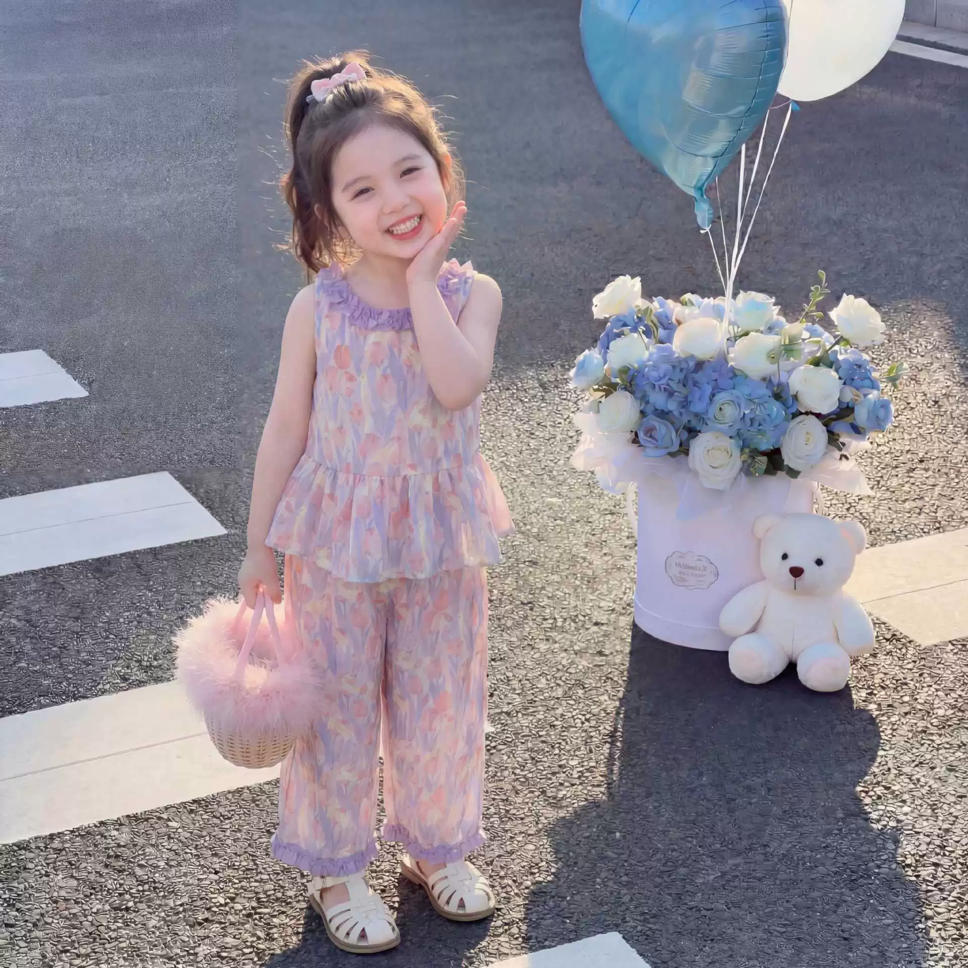 Цветочный тонкий набор для девочек 2025 новый детский летний жилет широкие брюки из двух частей Детский модный летний костюм