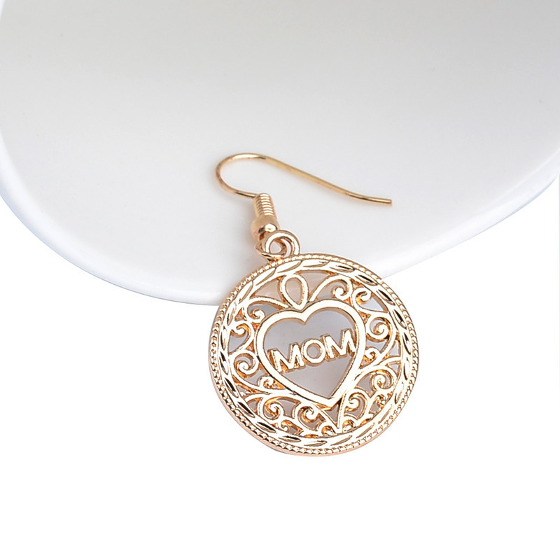 Letter, Heart Shape Pattern 1 Pair Fashion Mama Letter Heart Shape Alloy Hollow Out Mother's Day Women's Drop Earrings